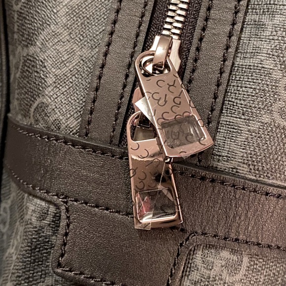 Gucci Black GG Supreme Backpack - Picture 9 of 12